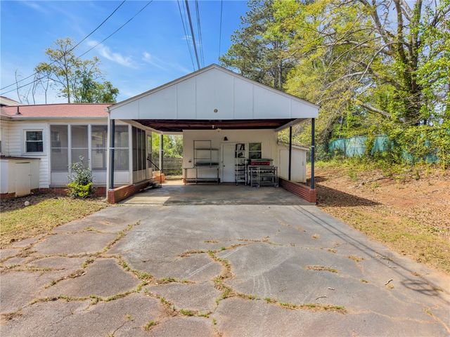 218 Bedford Forest Avenue, Anderson, SC 29625