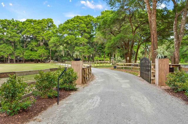 5068 Sweetgrass Farm Road, Johns Island, SC 29455