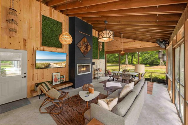 5068 Sweetgrass Farm Road, Johns Island, SC 29455