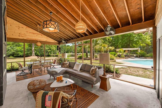 5068 Sweetgrass Farm Road, Johns Island, SC 29455