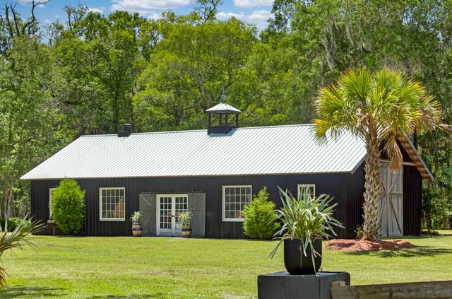 5068 Sweetgrass Farm Road, Johns Island, SC 29455
