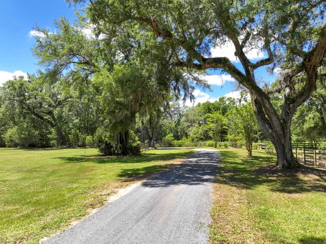 5068 Sweetgrass Farm Road, Johns Island, SC 29455