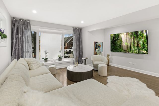 3517 N PLAINFIELD Avenue, Chicago, IL 60634