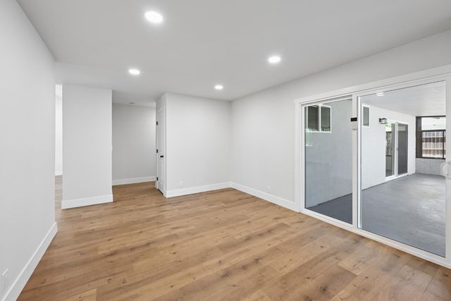 6439 Villa Dr, Sacramento, CA 95842