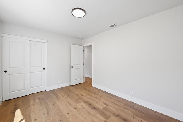 6439 Villa Dr, Sacramento, CA 95842