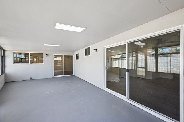 6439 Villa Dr, Sacramento, CA 95842