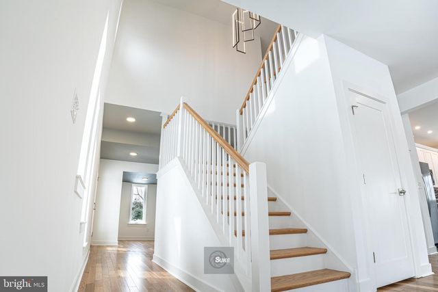 6 BEECH AVE, Wilmington, DE 19805