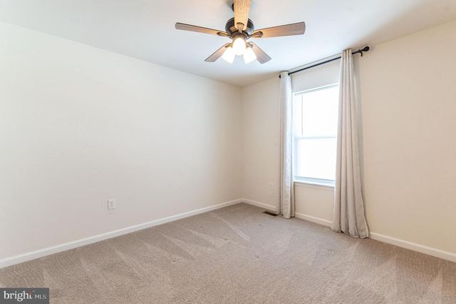 164 MAUREEN LN, Allentown, PA 18104