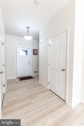 164 MAUREEN LN, Allentown, PA 18104