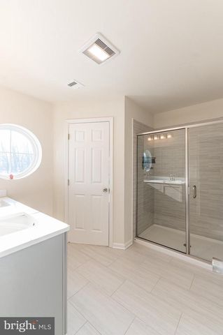 164 MAUREEN LN, Allentown, PA 18104