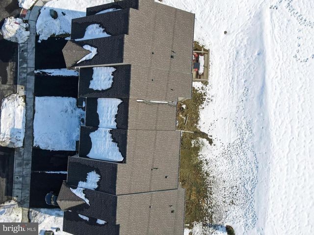 164 MAUREEN LN, Allentown, PA 18104