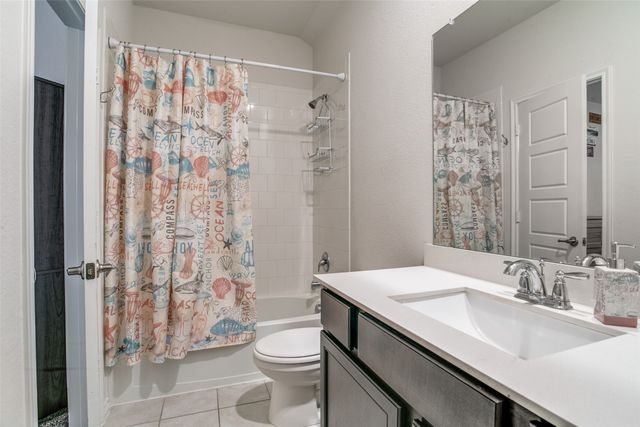 2402 Eureka Way, Lewisville, TX 75056