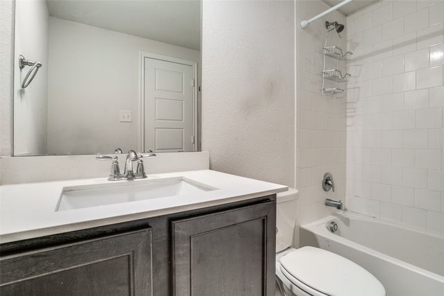 2402 Eureka Way, Lewisville, TX 75056