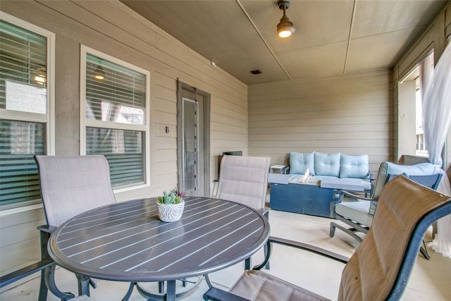 2402 Eureka Way, Lewisville, TX 75056