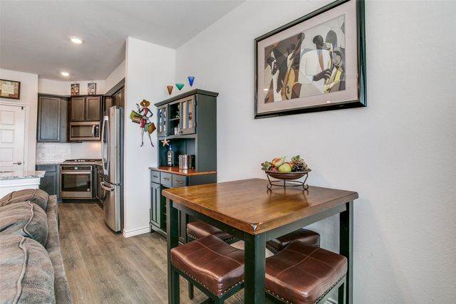 2402 Eureka Way, Lewisville, TX 75056