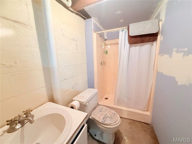 194 Craft Subdivision, Greenville, MO 63944