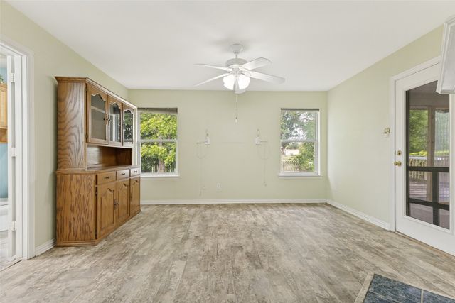 7429 Creekfall Drive, Fort Worth, TX 76137