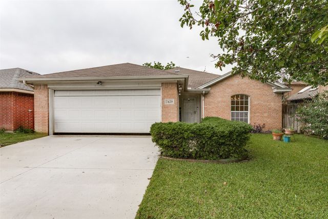 7429 Creekfall Drive, Fort Worth, TX 76137
