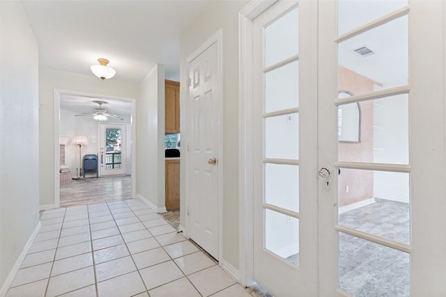 7429 Creekfall Drive, Fort Worth, TX 76137