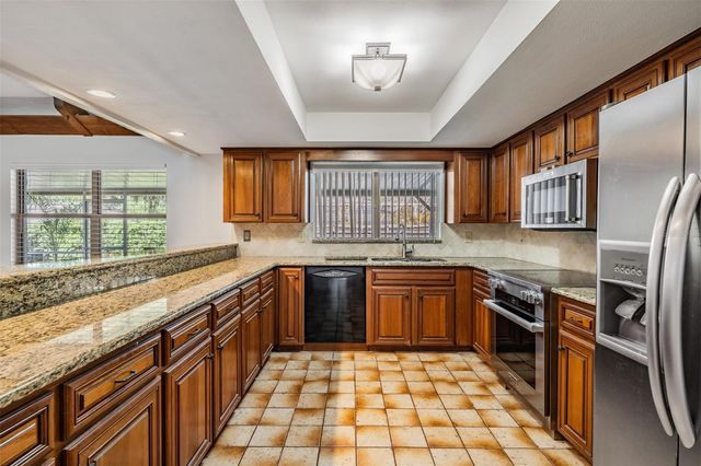6323 OAK SQUARE E, Lakeland, FL 33813