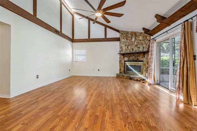 6323 OAK SQUARE E, Lakeland, FL 33813
