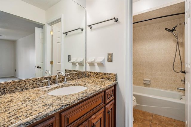 6323 OAK SQUARE E, Lakeland, FL 33813
