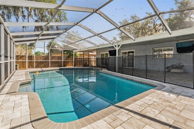 6323 OAK SQUARE E, Lakeland, FL 33813