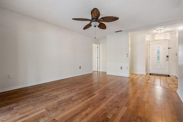 6323 OAK SQUARE E, Lakeland, FL 33813