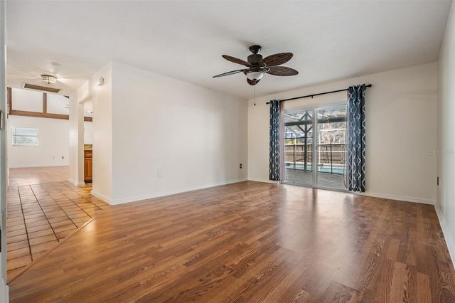 6323 OAK SQUARE E, Lakeland, FL 33813
