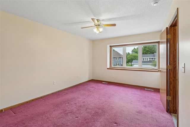 708 13th Street SW, Altoona, IA 50009