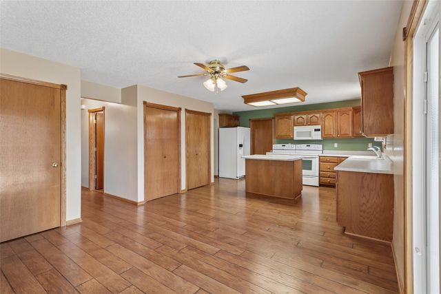708 13th Street SW, Altoona, IA 50009