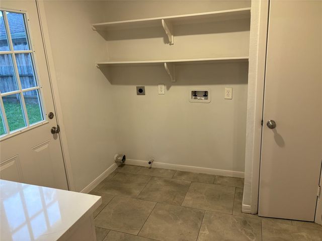 10031 Warwana Road, Houston, TX 77080