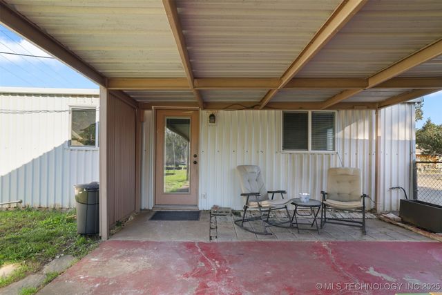 300 Michelle, Calera, OK 74730