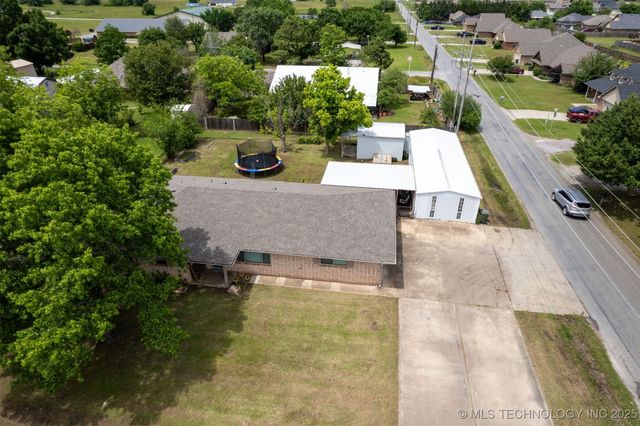 300 Michelle, Calera, OK 74730