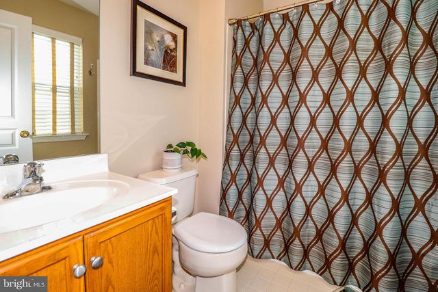 12 GREENSIDE DR, Tuckerton, NJ 08087