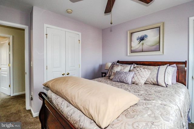12 GREENSIDE DR, Tuckerton, NJ 08087