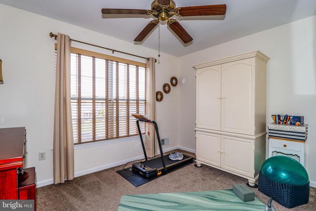 12 GREENSIDE DR, Tuckerton, NJ 08087