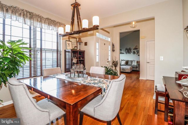 12 GREENSIDE DR, Tuckerton, NJ 08087
