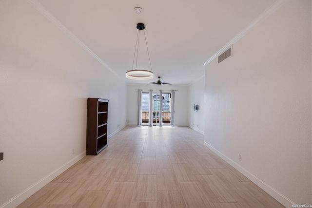 7711 Broadway Apt 3B, San Antonio, TX 78209