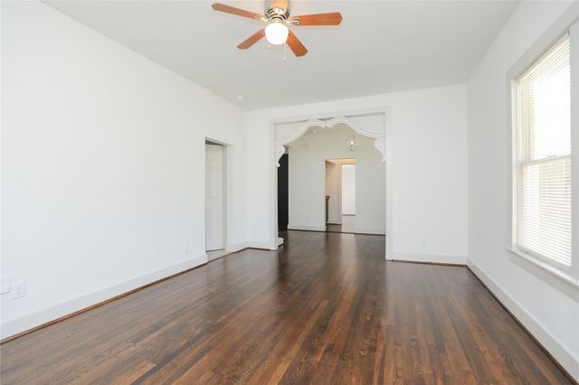 1244 W 21st Street, Houston, TX 77008