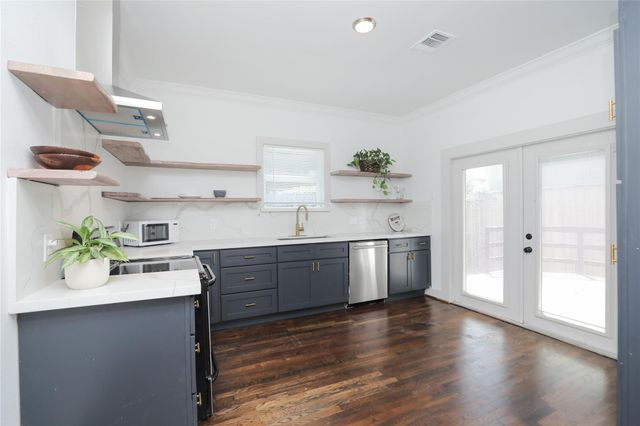 1244 W 21st Street, Houston, TX 77008