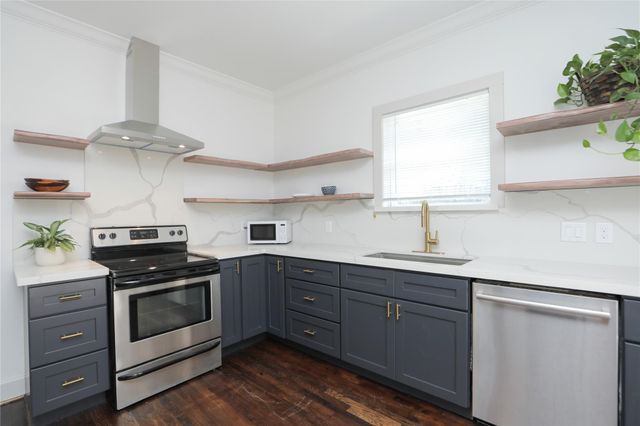 1244 W 21st Street, Houston, TX 77008