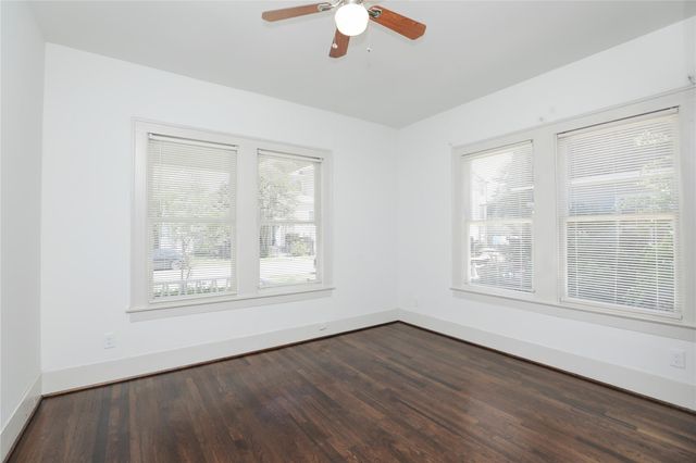 1244 W 21st Street, Houston, TX 77008