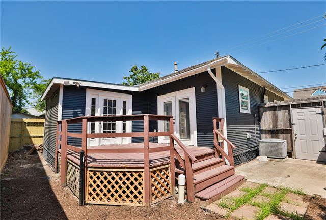 1244 W 21st Street, Houston, TX 77008