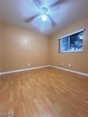 1045 NE 40th TER, Cape Coral, FL 33909