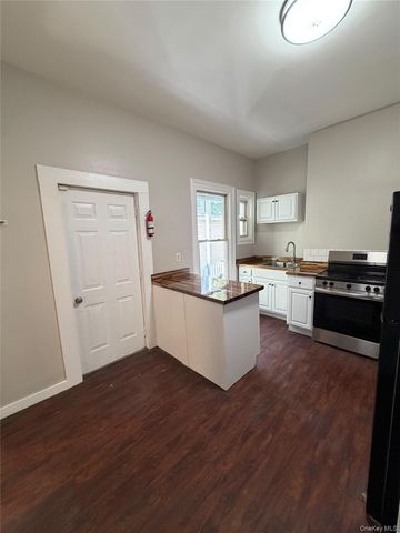 94 Garden Street 1, Poughkeepsie, NY 12601