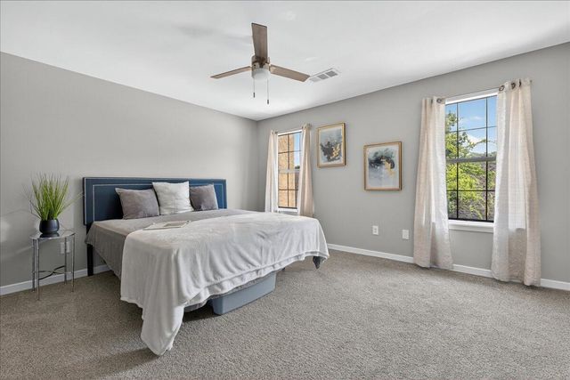 5725 Dewsbury Lane, North Charleston, SC 29418