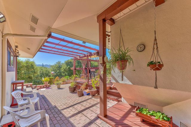 1239 Josselyn Canyon Road, Monterey, CA 93940
