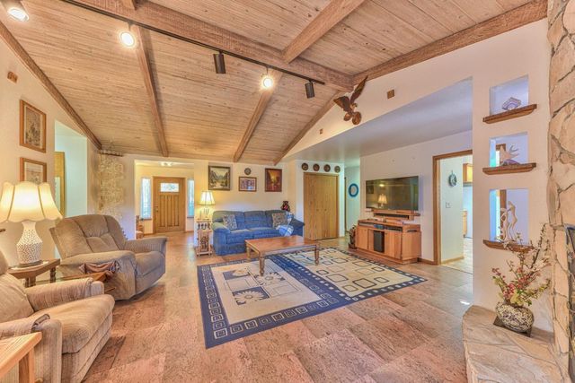 1239 Josselyn Canyon Road, Monterey, CA 93940