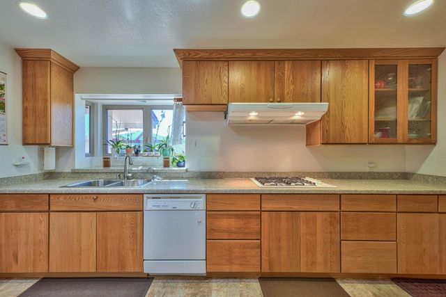 1239 Josselyn Canyon Road, Monterey, CA 93940